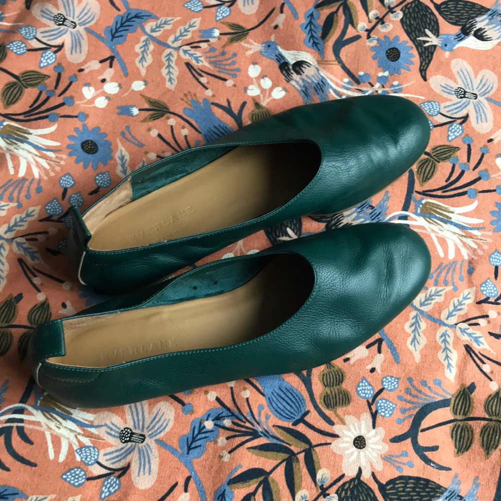 Everlane Day Glove flat 6.5 green